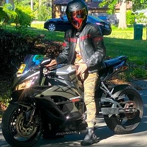 Meet your Posher, John